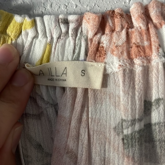 Floral Maxi Dress - Picture 11 of 11